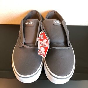 Men’s NWT Atwood Vans